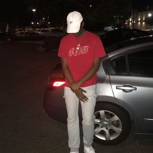 Meet your Posher, Cameron